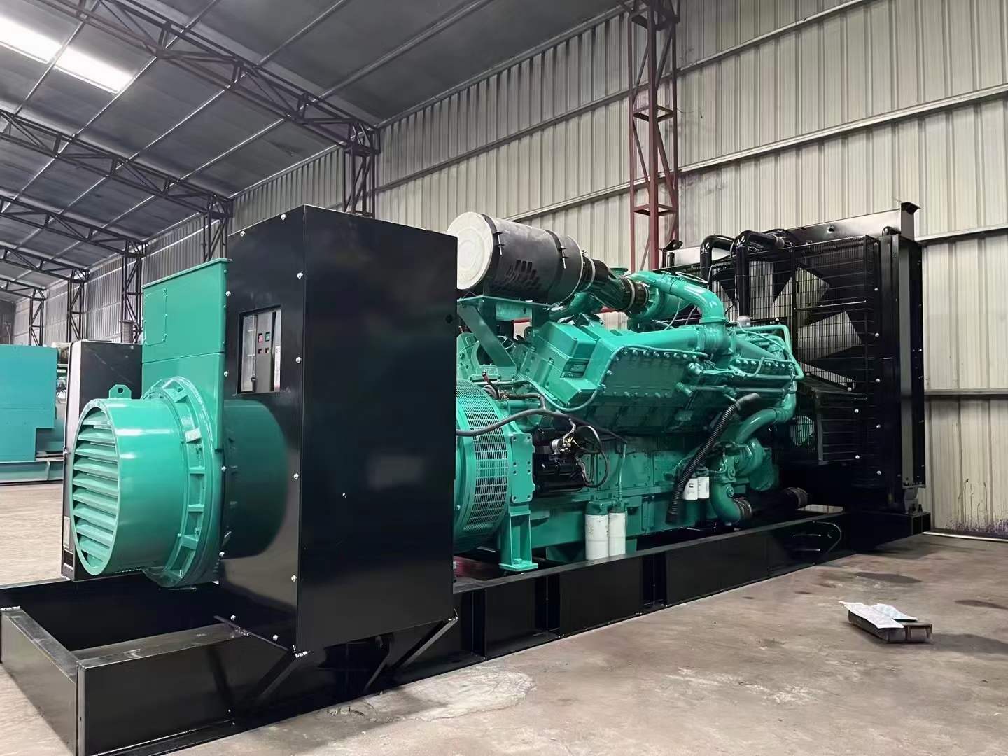 高县如何降低 800kW 柴油发电机输出电流的波动？